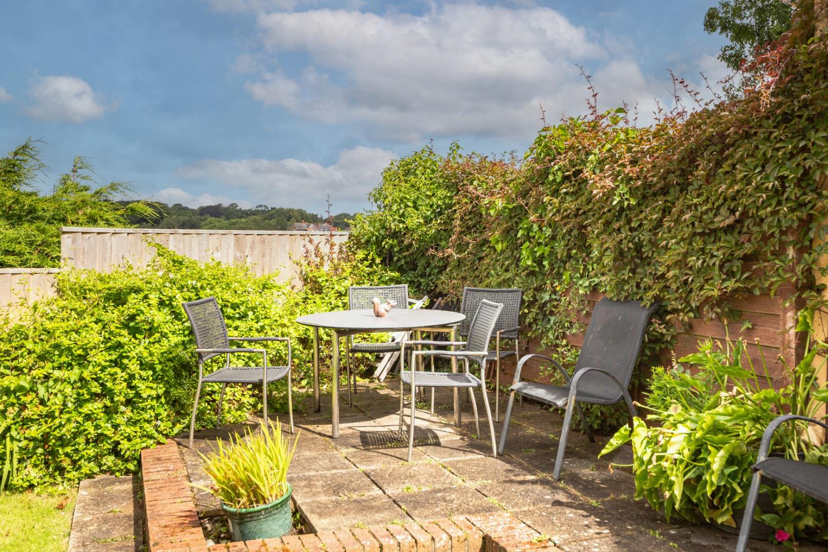 Overland Close, Mumbles, Swansea, SA3 4LR